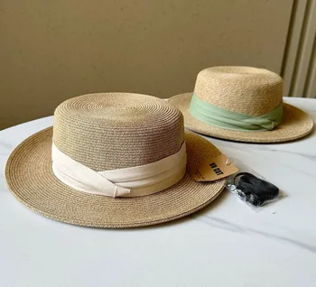 202305-май-2509326 Британски колеж годишният класически стил от фина естествена трева с лък женски филц шапки мъжки дамски шапка за почивка